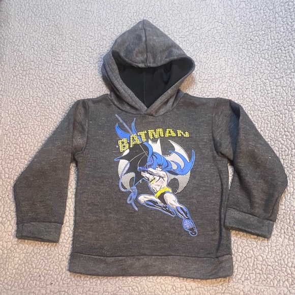 Batman Gray Pull Over Hoodie Little Boys Size 5/6 Graphic Print - Picture 1 of 8